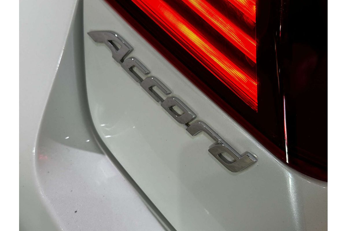 2018 Honda Accord V6L 9th Gen