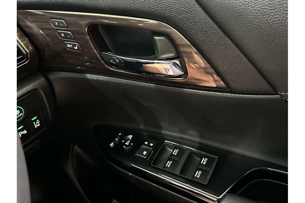 2018 Honda Accord V6L 9th Gen