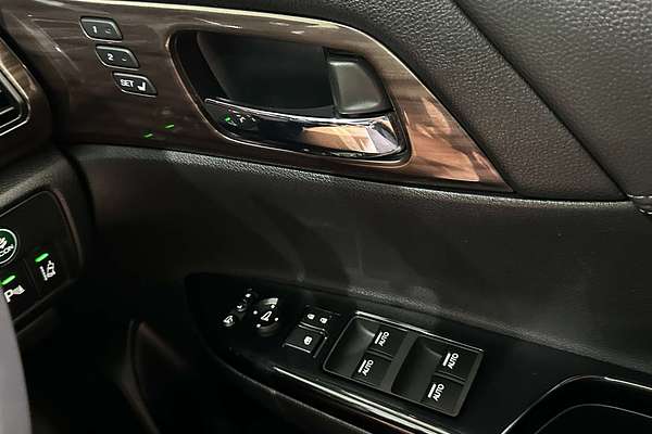 2018 Honda Accord V6L 9th Gen