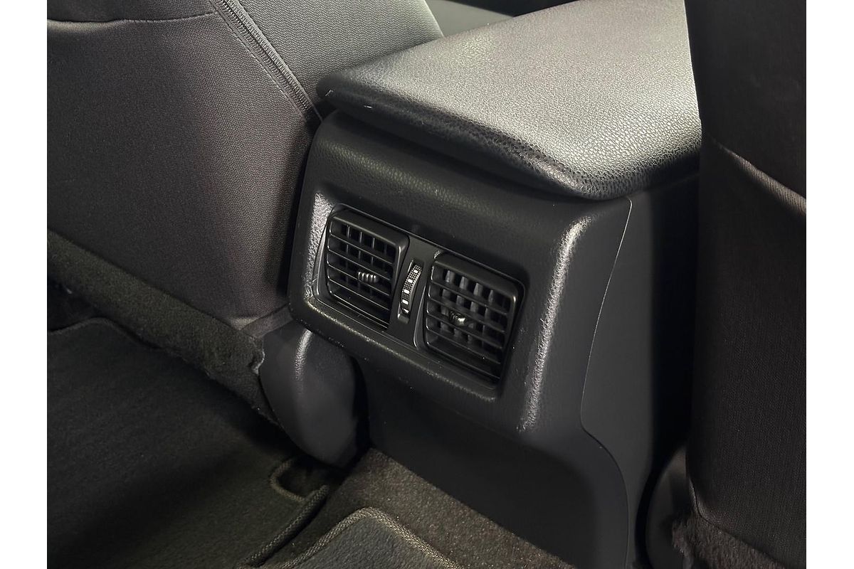 2020 Toyota Camry Ascent ASV70R