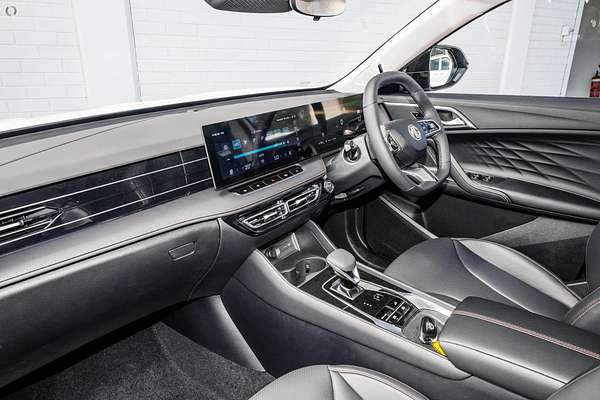 2025 MG HS Hybrid+ Essence AS33H