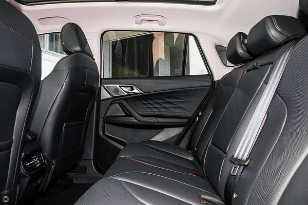 2025 MG HS Hybrid+ Essence AS33H