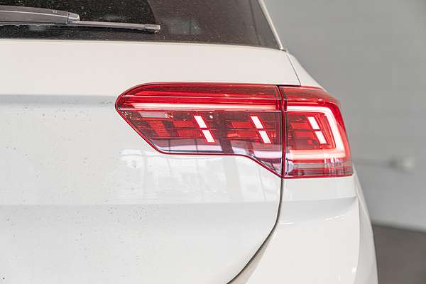 2022 Volkswagen T-Roc R D11