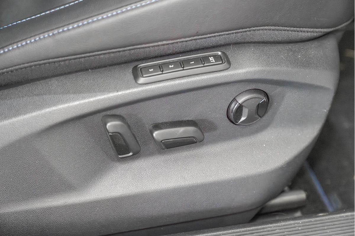 2022 Volkswagen T-Roc R D11