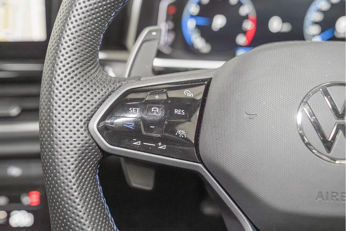 2022 Volkswagen T-Roc R D11