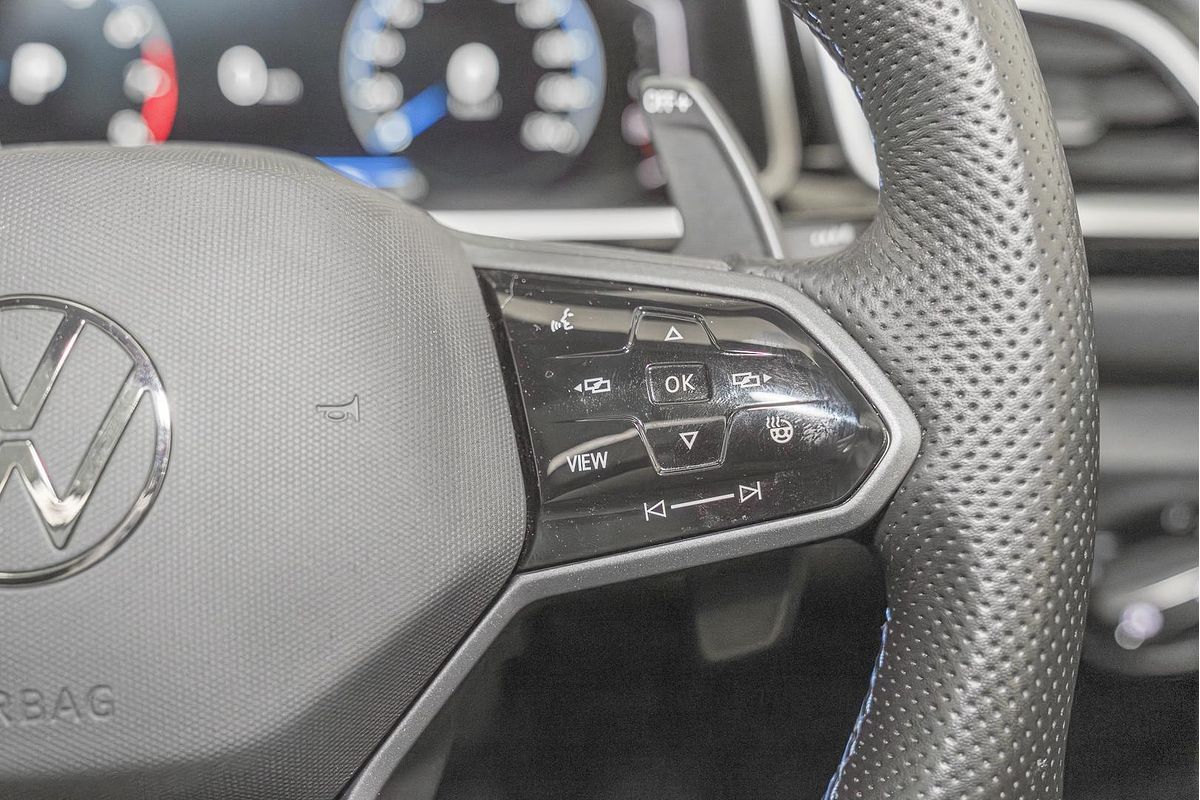 2022 Volkswagen T-Roc R D11