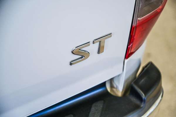 2020 Nissan Navara ST D23 Series 4 4X4