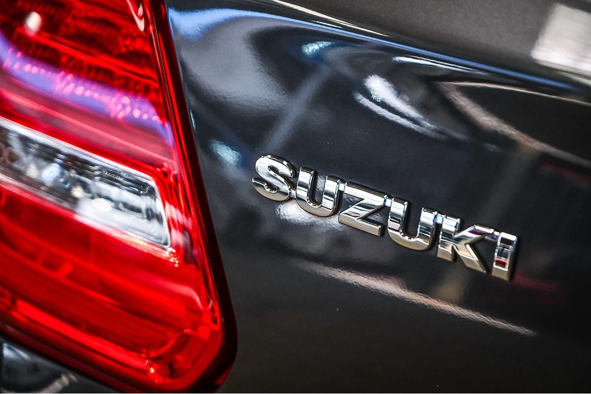 2023 Suzuki Swift GL AZ Series II