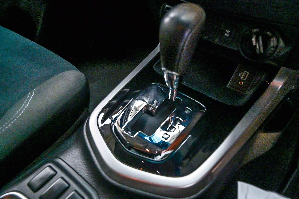 2020 Nissan Navara ST D23 Series 4 4X4