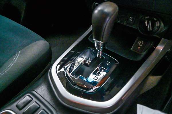 2020 Nissan Navara ST D23 Series 4 4X4