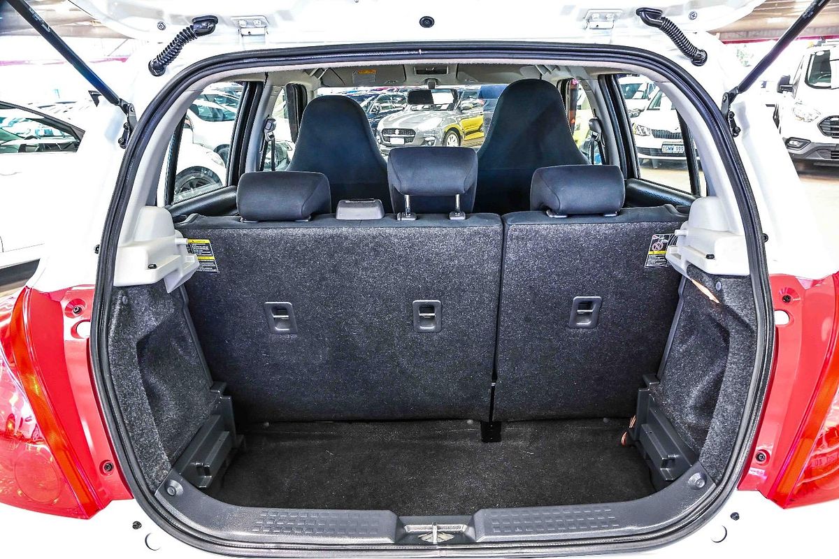 2010 Suzuki Swift Sport RS416