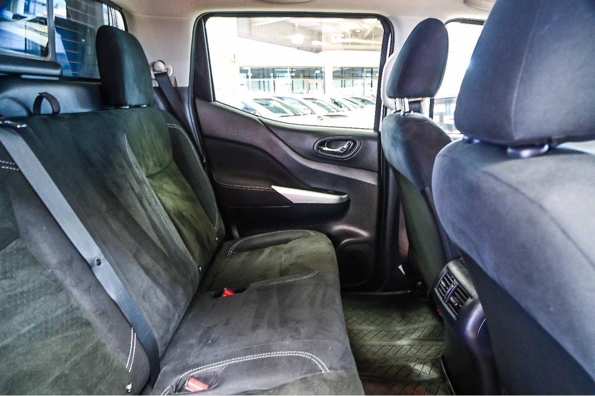 2020 Nissan Navara ST D23 Series 4 4X4