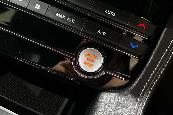 2018 Jaguar F-PACE 20d R-Sport X761