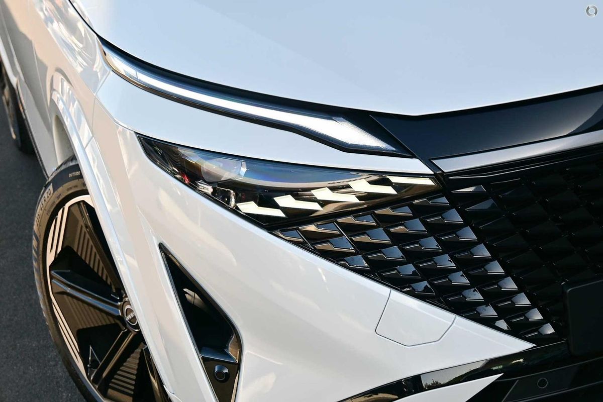 2025 Nissan QASHQAI N-DESIGN e-POWER J12