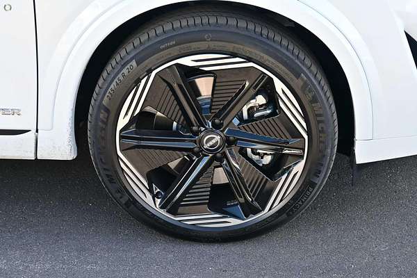 2025 Nissan QASHQAI N-DESIGN e-POWER J12