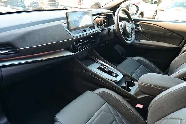 2025 Nissan QASHQAI N-DESIGN e-POWER J12