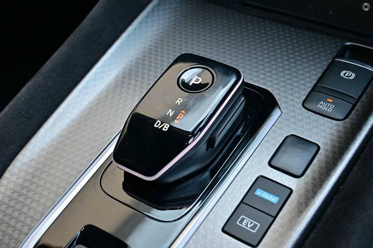 2025 Nissan QASHQAI N-DESIGN e-POWER J12