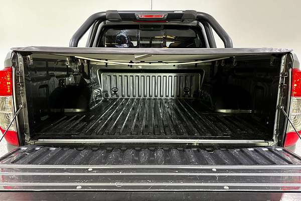 2020 Nissan Navara ST D23 Series 4 4X4