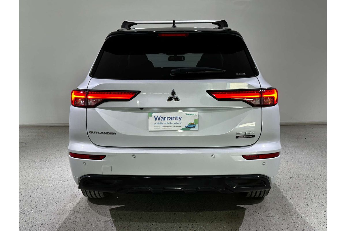 2024 Mitsubishi Outlander PHEV GSR ZM