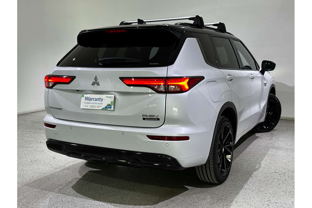 2024 Mitsubishi Outlander PHEV GSR ZM
