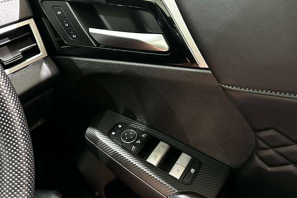 2024 Mitsubishi Outlander PHEV GSR ZM