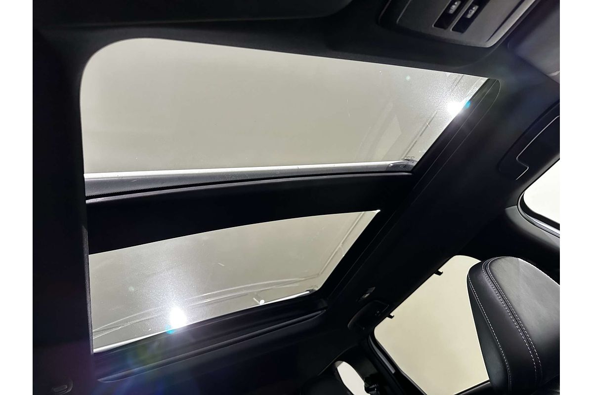 2024 Mitsubishi Outlander PHEV GSR ZM