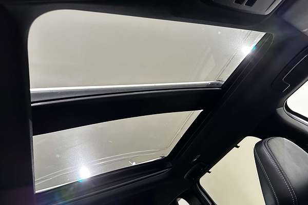 2024 Mitsubishi Outlander PHEV GSR ZM