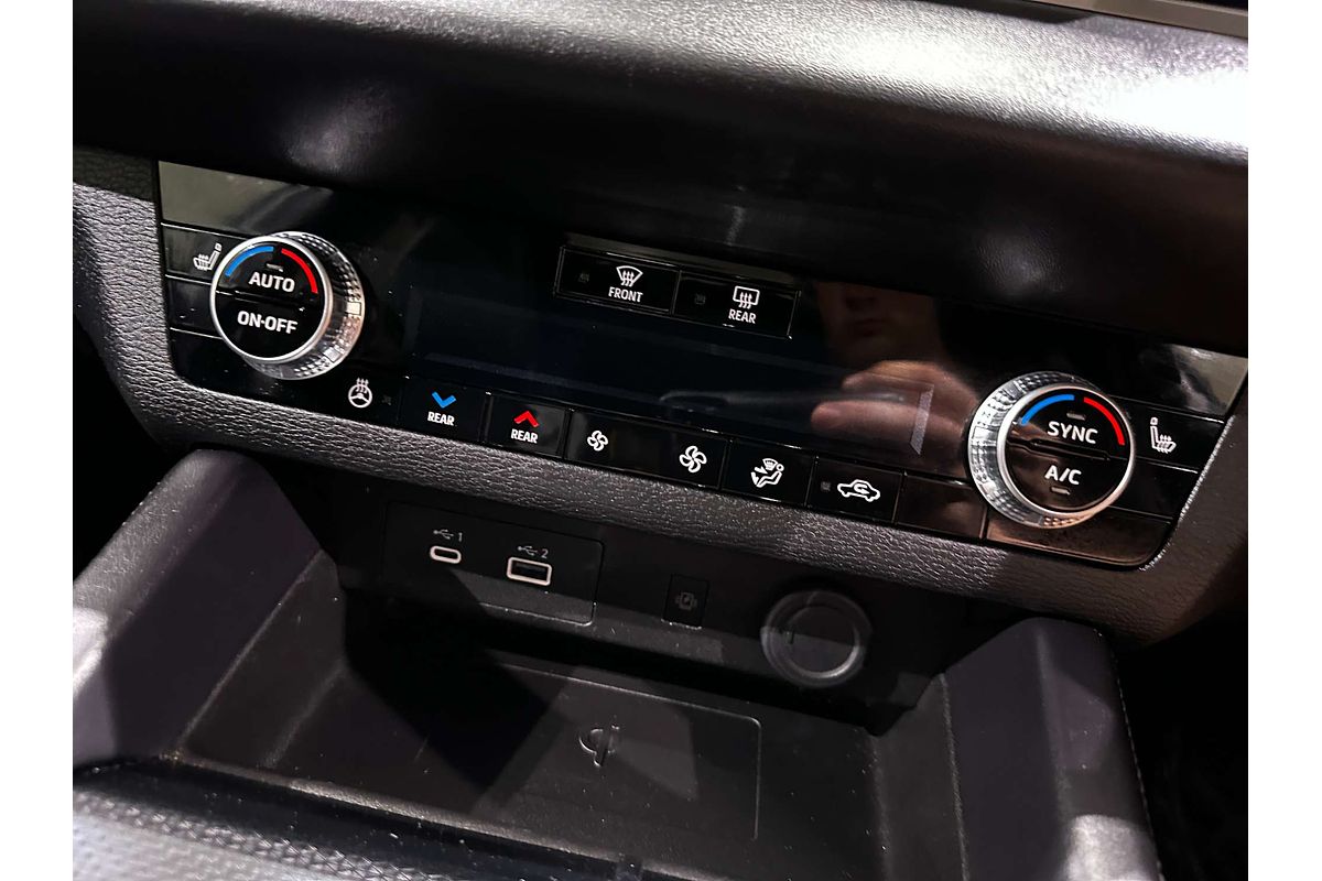 2024 Mitsubishi Outlander PHEV GSR ZM