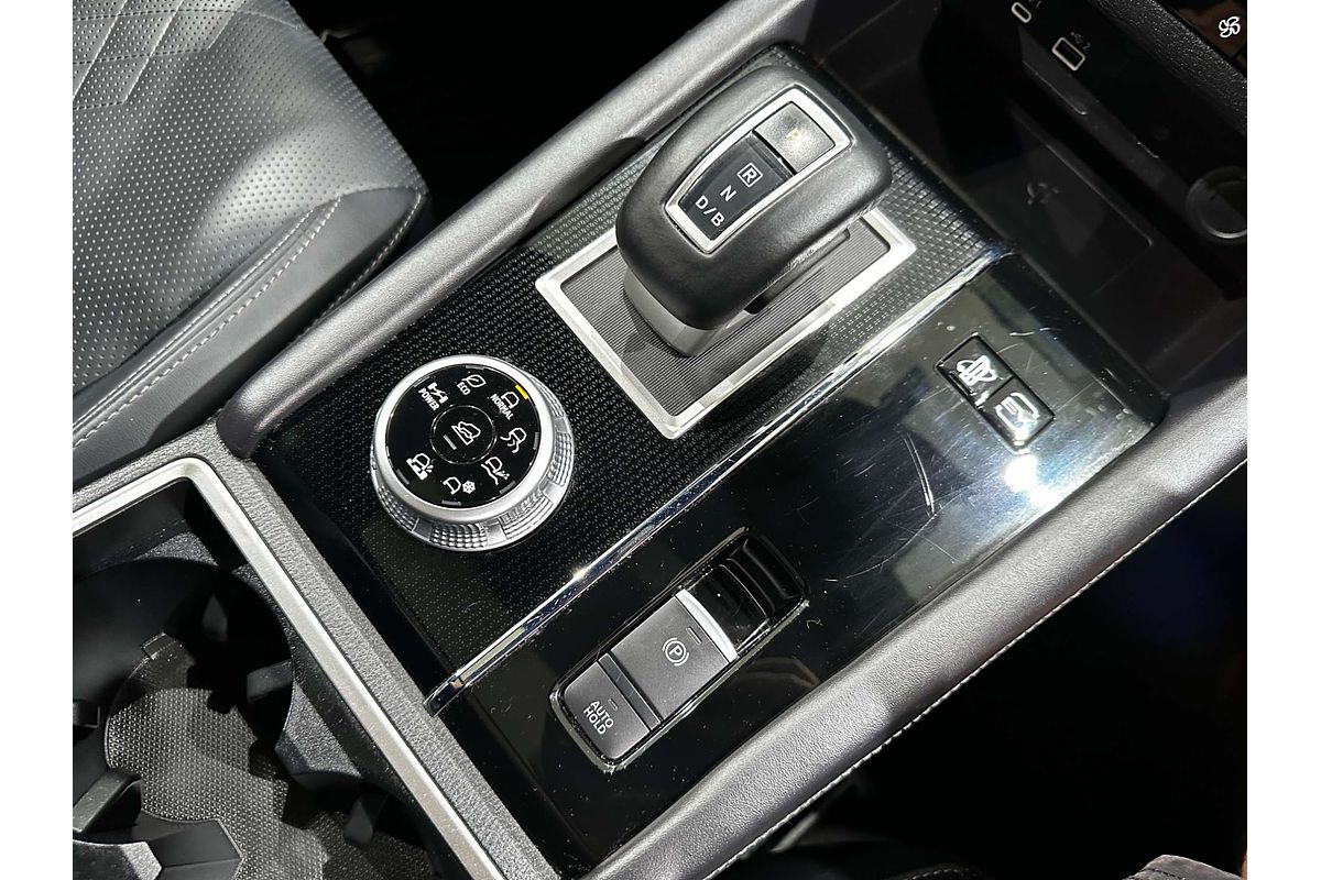 2024 Mitsubishi Outlander PHEV GSR ZM