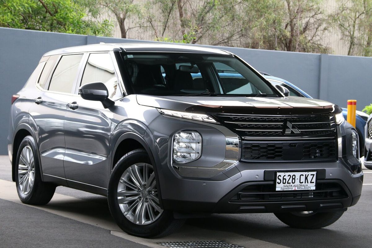 2021 Mitsubishi Outlander ES ZM