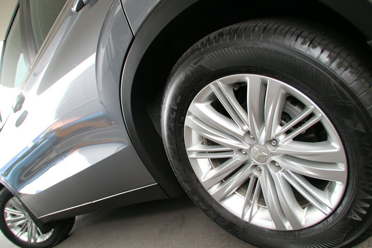 2021 Mitsubishi Outlander ES ZM