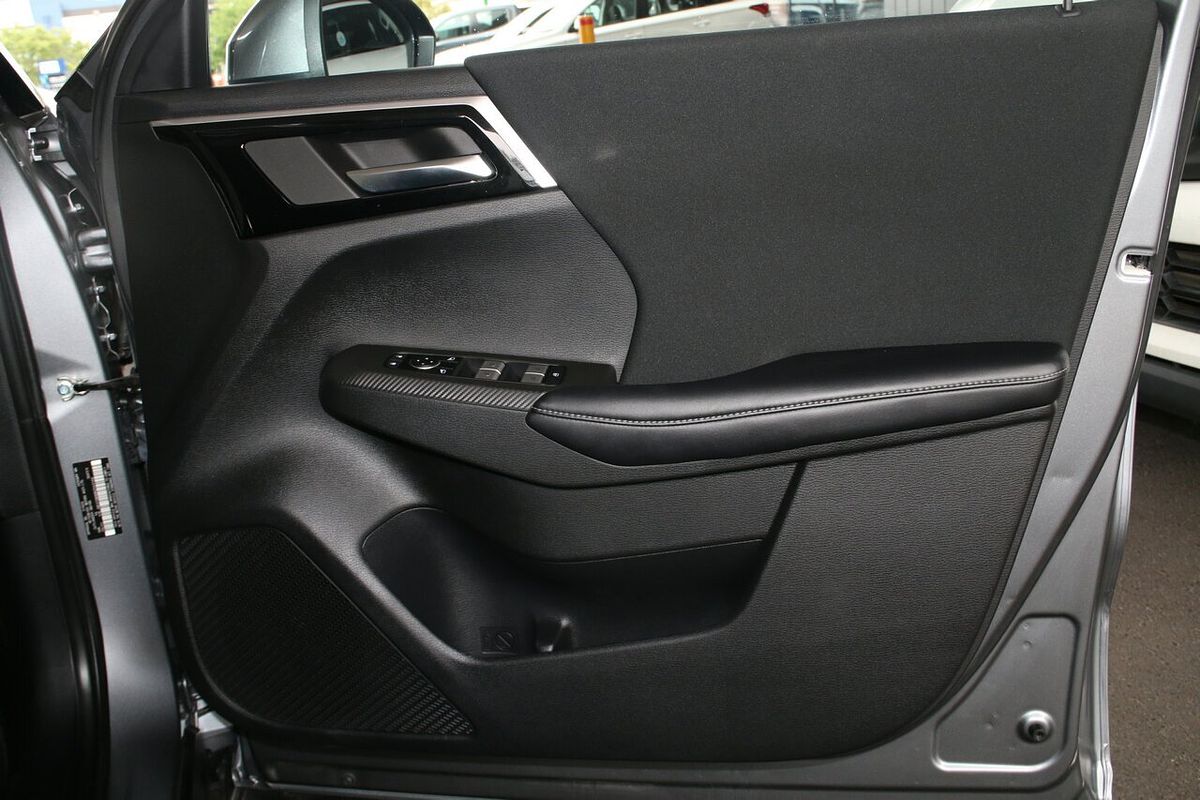 2021 Mitsubishi Outlander ES ZM