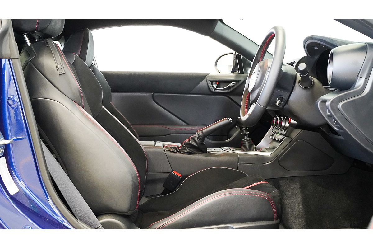 2024 Subaru BRZ S ZD8