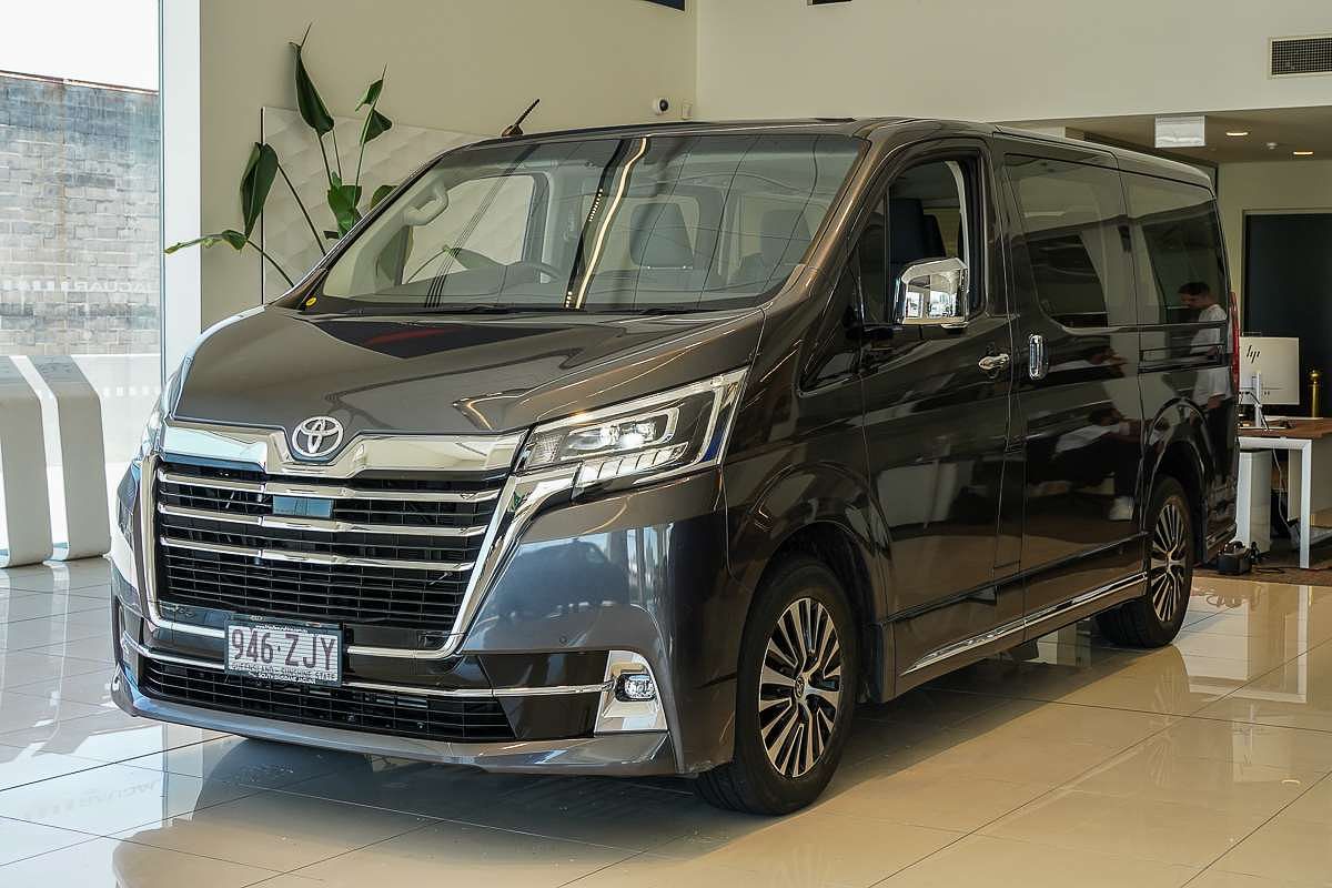 2019 Toyota Granvia GDH303R