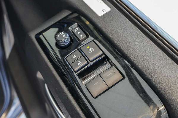 2019 Toyota Granvia GDH303R