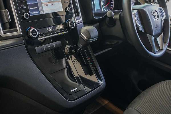 2019 Toyota Granvia GDH303R