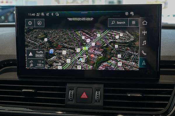 2025 Audi Q5 55 TFSI e S line FY