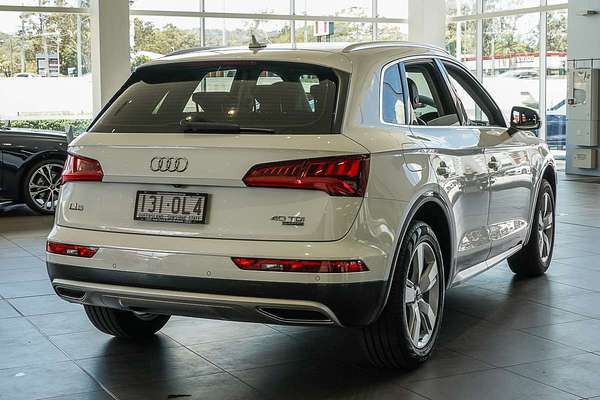 2019 Audi Q5 40 TDI design FY