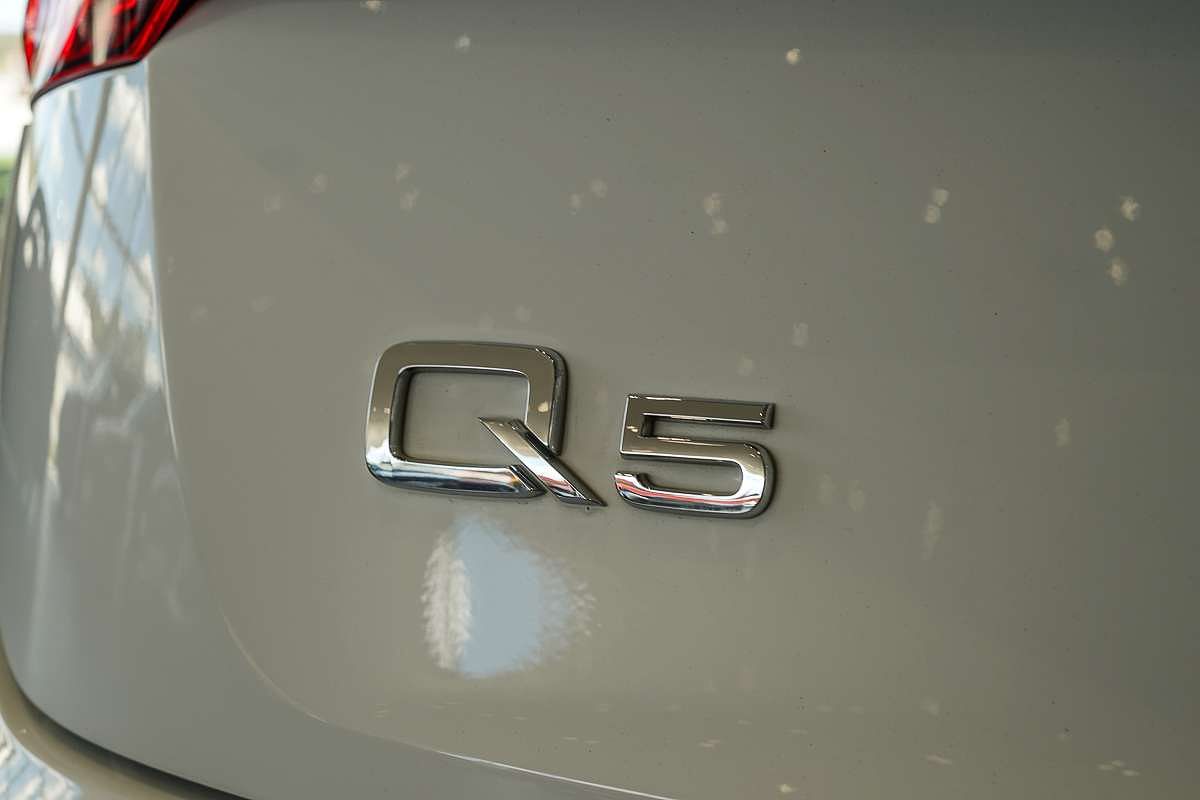 2019 Audi Q5 40 TDI design FY