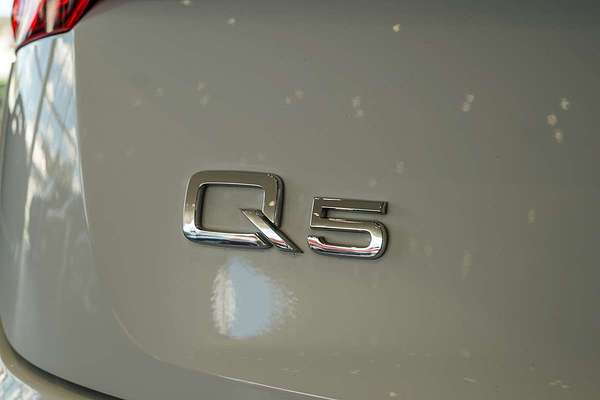 2019 Audi Q5 40 TDI design FY