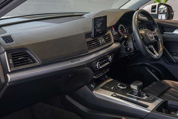 2019 Audi Q5 40 TDI design FY