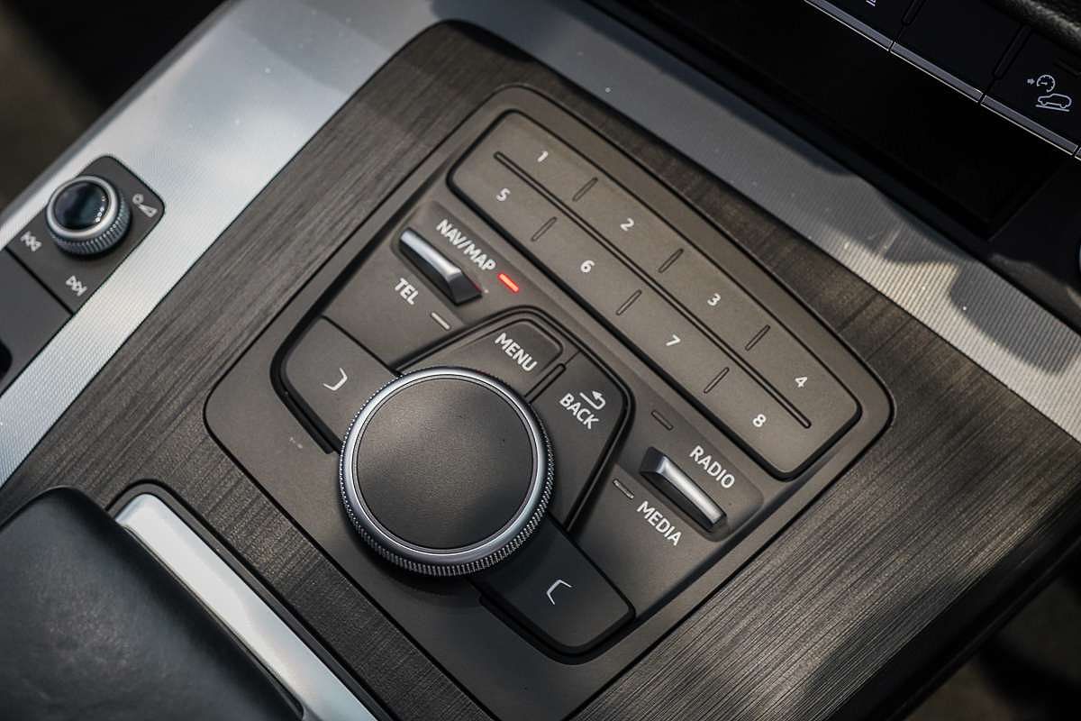 2019 Audi Q5 40 TDI design FY