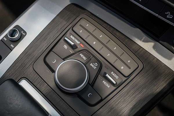 2019 Audi Q5 40 TDI design FY