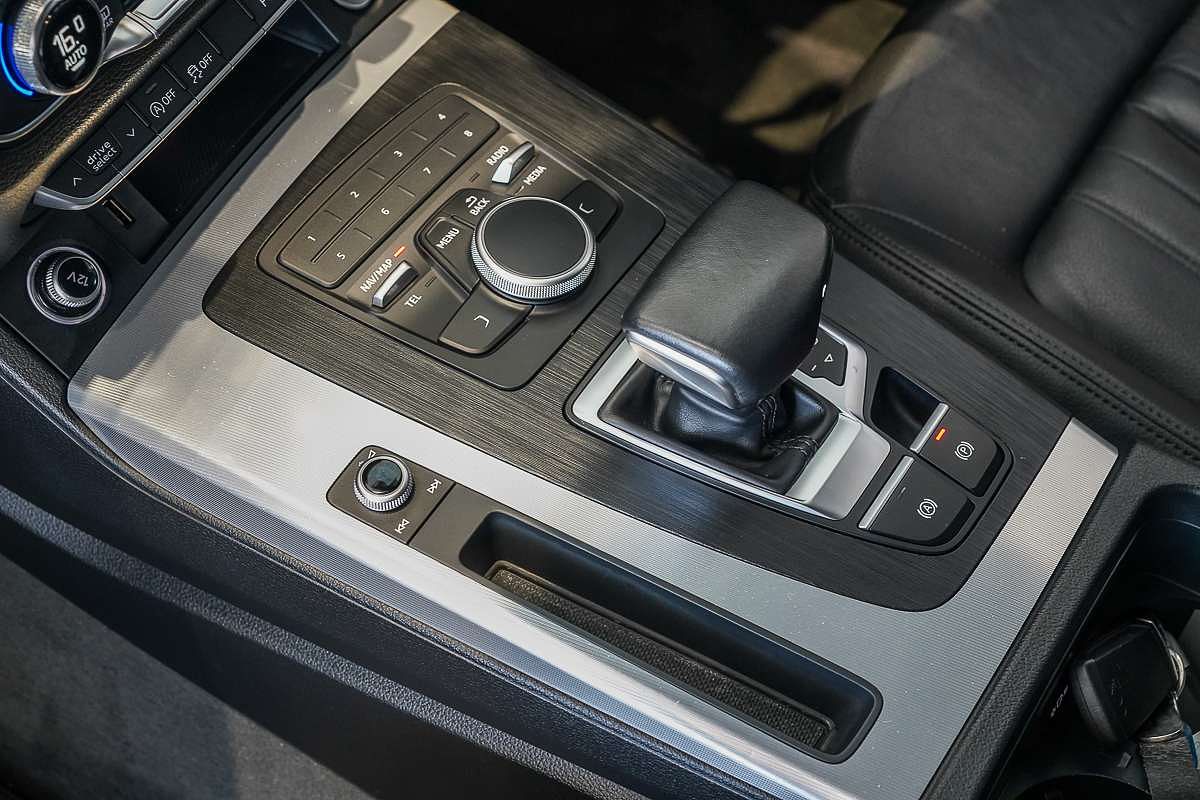 2019 Audi Q5 40 TDI design FY