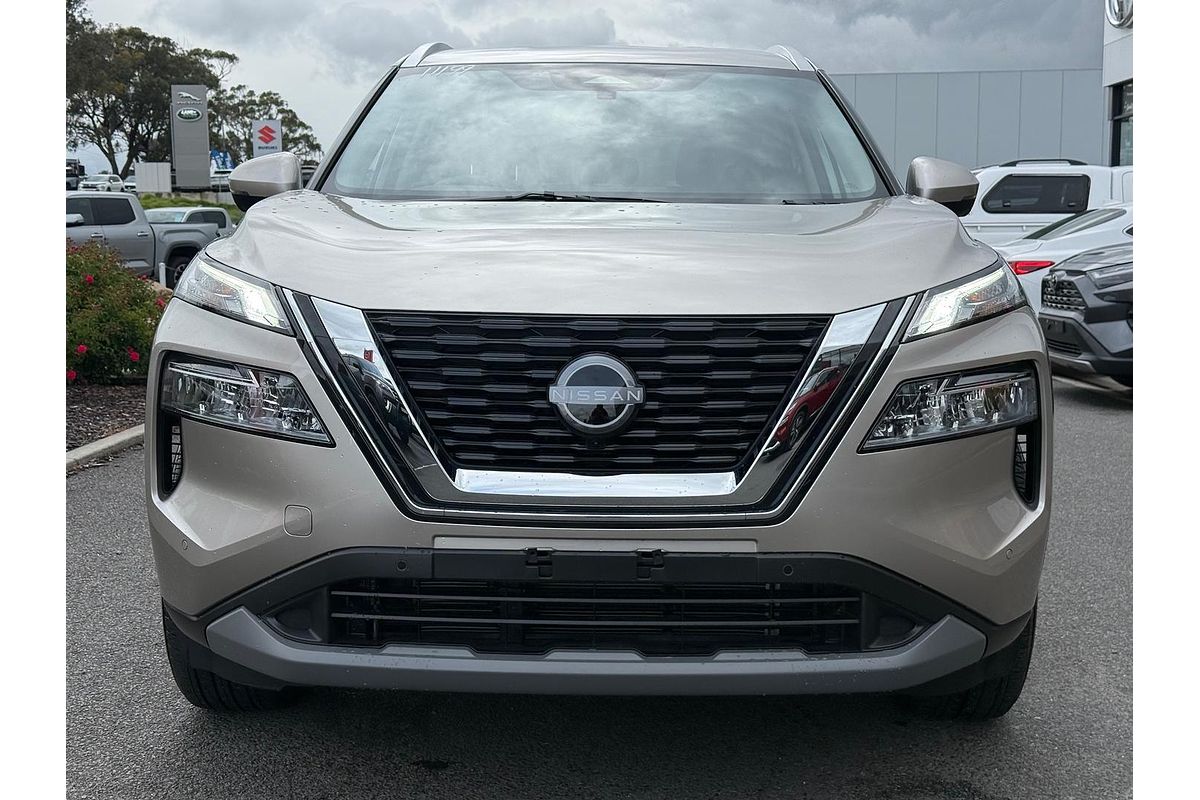 2024 Nissan X-TRAIL ST-L T33