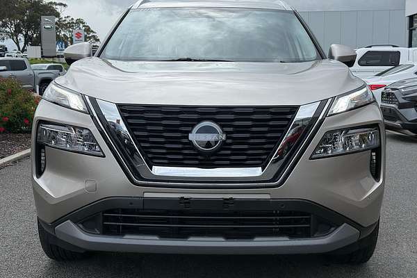 2024 Nissan X-TRAIL ST-L T33