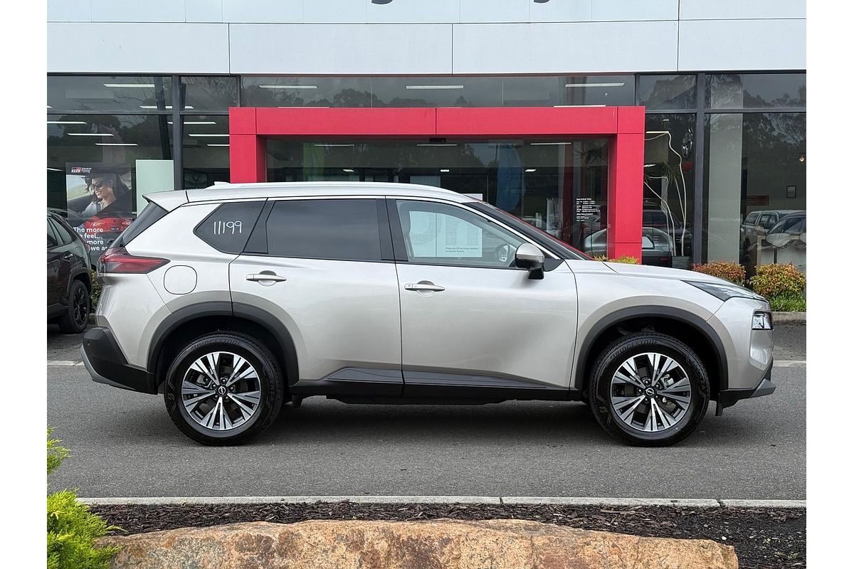 2024 Nissan X-TRAIL ST-L T33