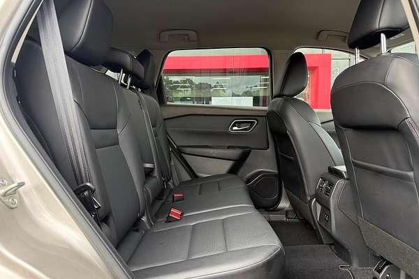 2024 Nissan X-TRAIL ST-L T33