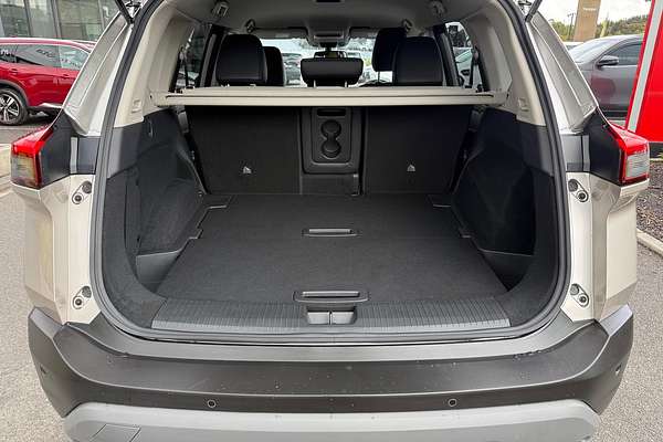 2024 Nissan X-TRAIL ST-L T33