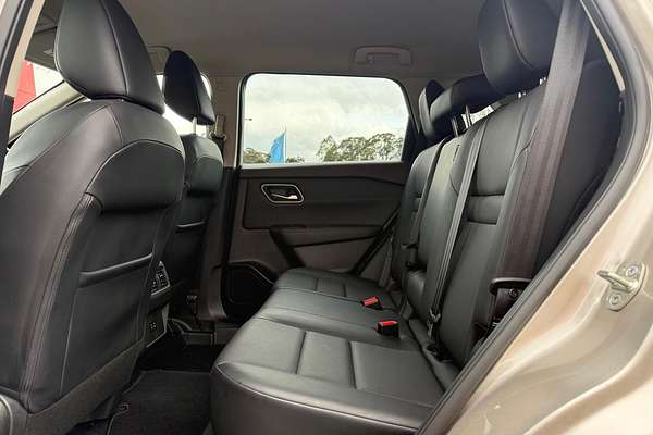 2024 Nissan X-TRAIL ST-L T33